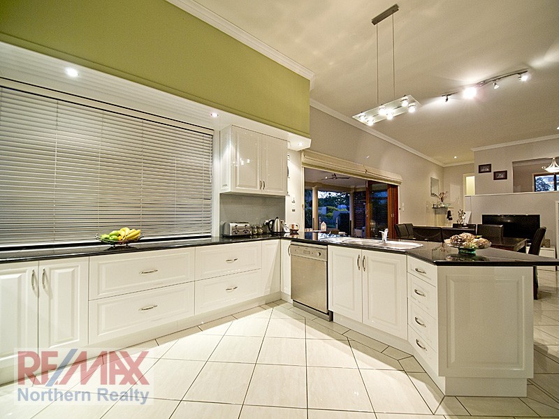 49 Cressbrook Drive, Albany Creek QLD 4035