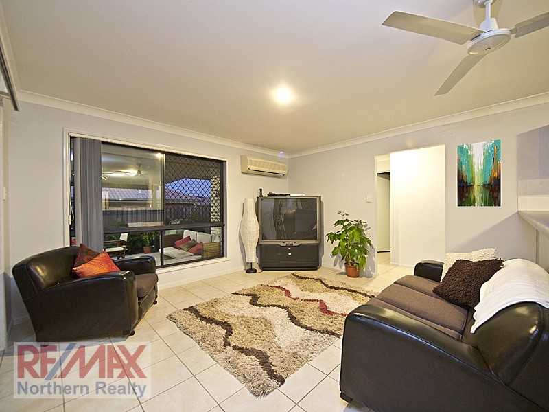 45 Woodrose rd, Morayfield QLD 4506