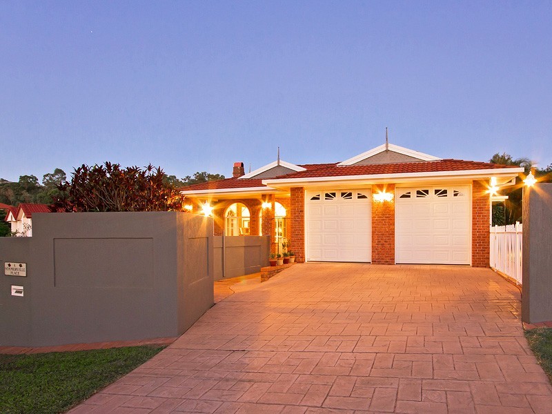 4 Somerville Place, Chermside West QLD 4032