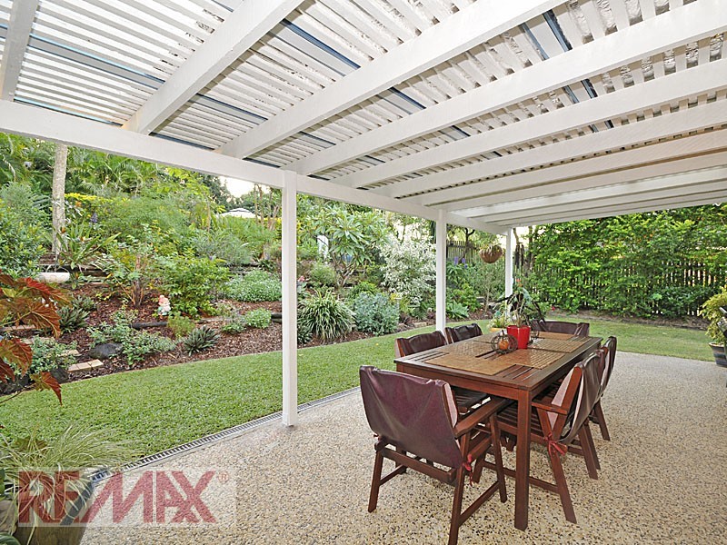 18 The Boulevard, Albany Creek QLD 4035