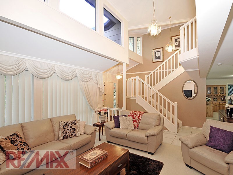 18 The Boulevard, Albany Creek QLD 4035