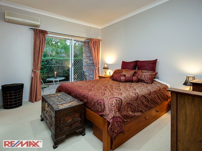 8 Manly Close, Albany Creek QLD 4035