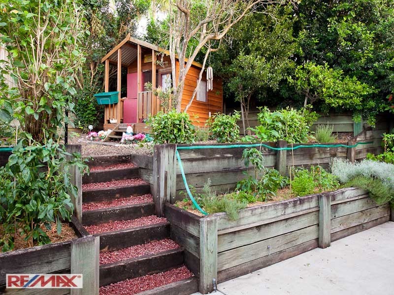 8 Manly Close, Albany Creek QLD 4035