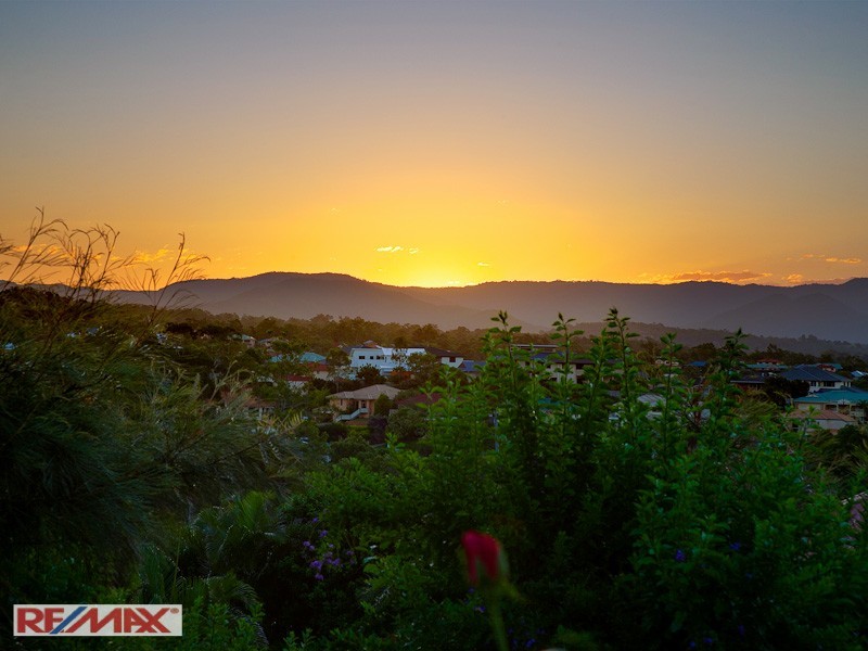 8 Manly Close, Albany Creek QLD 4035