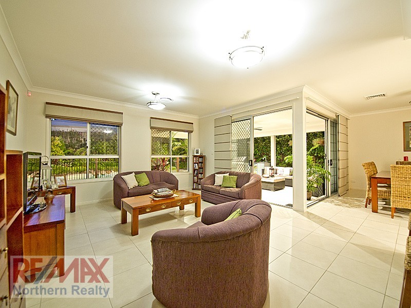 6 Confluence Ct, Eatons Hill QLD 4037