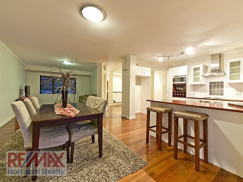 9 Olympus Court, Eatons Hill QLD 4037