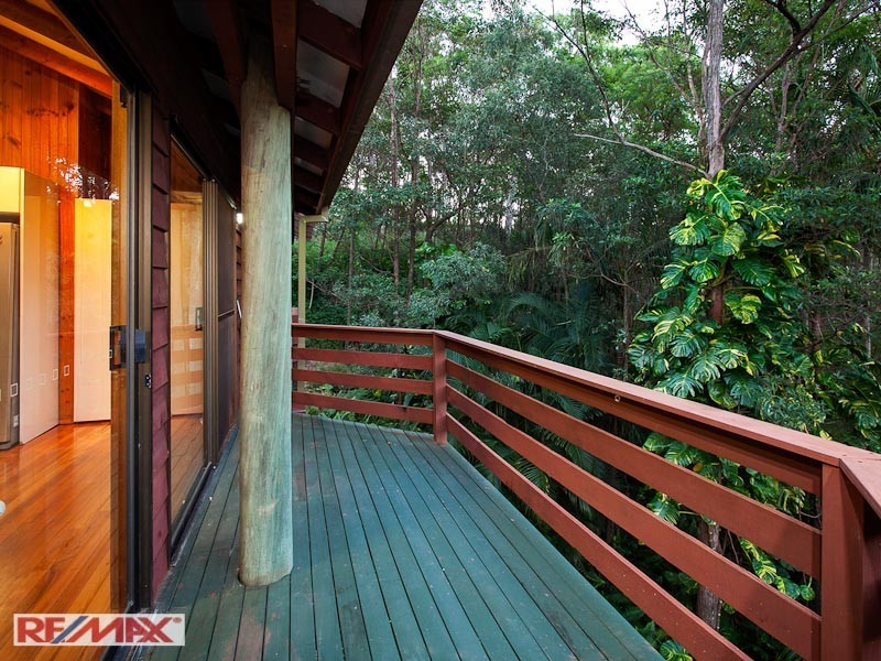 1 Jane Court, Cashmere QLD 4500