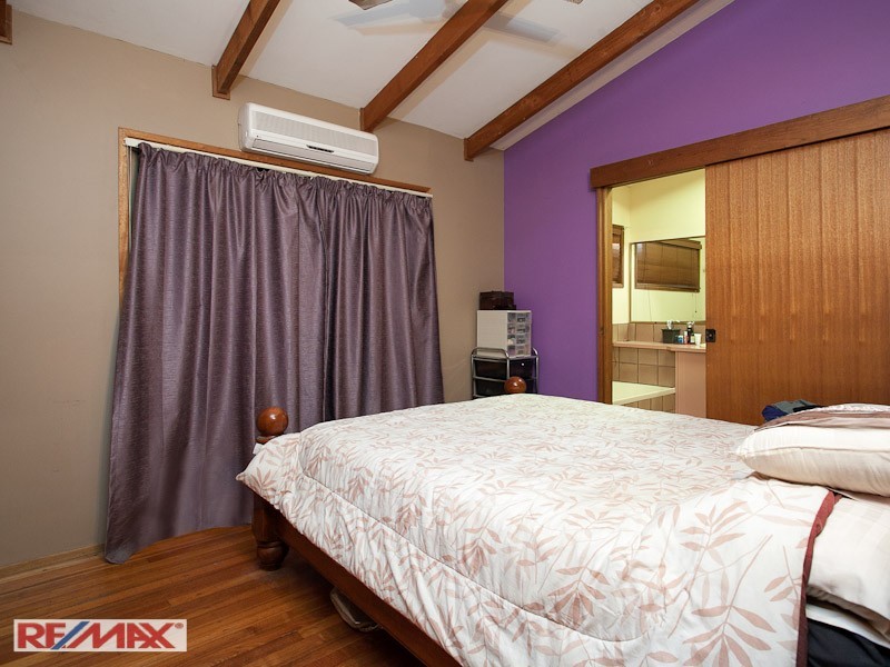 1 Jane Court, Cashmere QLD 4500