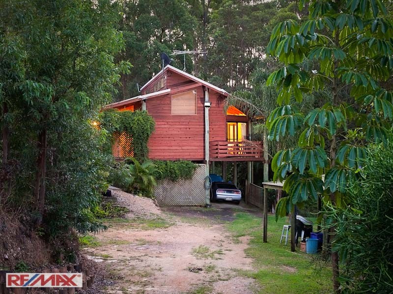 1 Jane Court, Cashmere QLD 4500