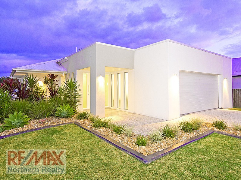 10 Bend Court, Eatons Hill QLD 4037