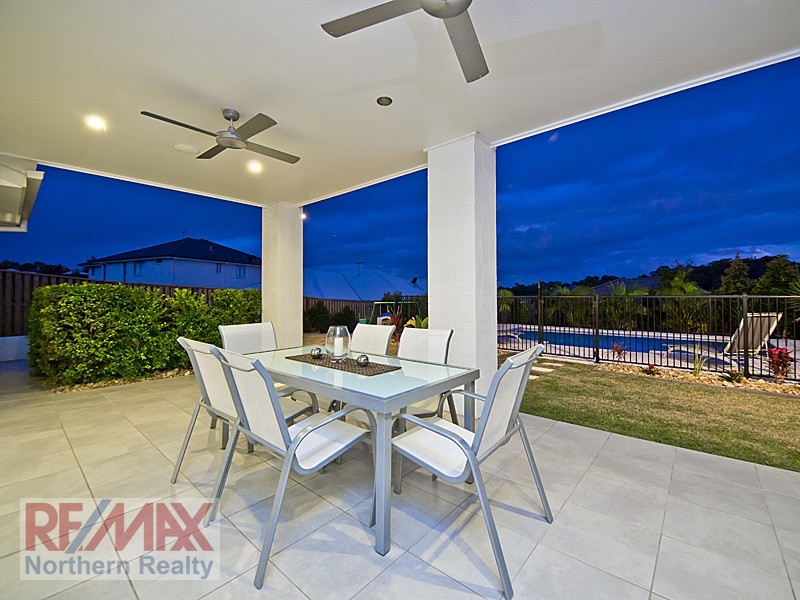 10 Bend Court, Eatons Hill QLD 4037