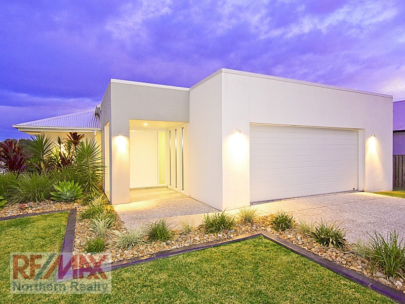 10 Bend Court, Eatons Hill QLD 4037