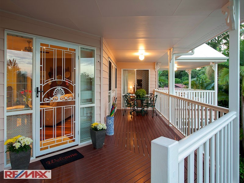 32 Peterson Place, Bridgeman Downs QLD 4035