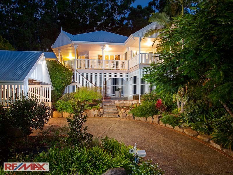 32 Peterson Place, Bridgeman Downs QLD 4035