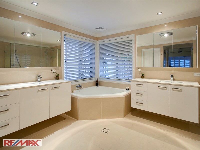 14-16 Stringybark Drive, Aspley QLD 4034