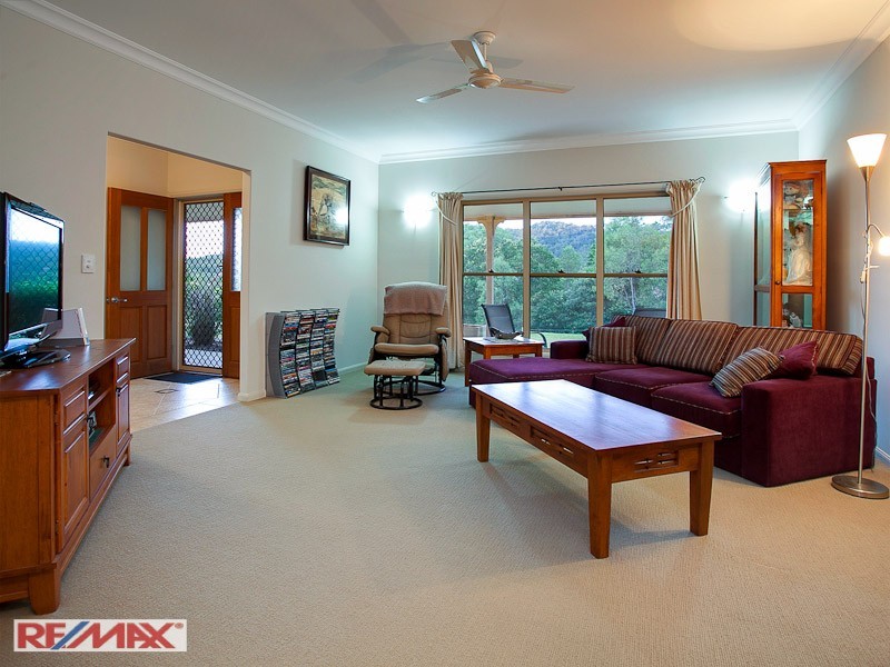 12 Brownlow Court, Cashmere QLD 4500