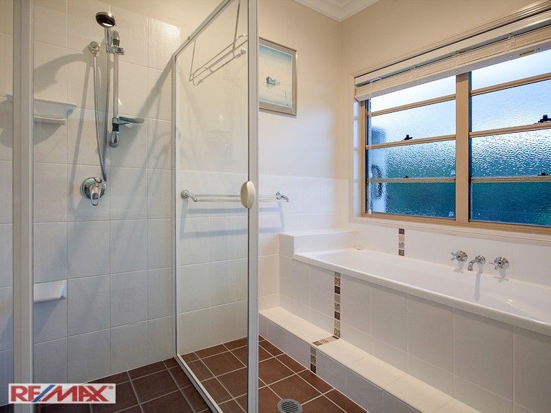 12 Brownlow Court, Cashmere QLD 4500