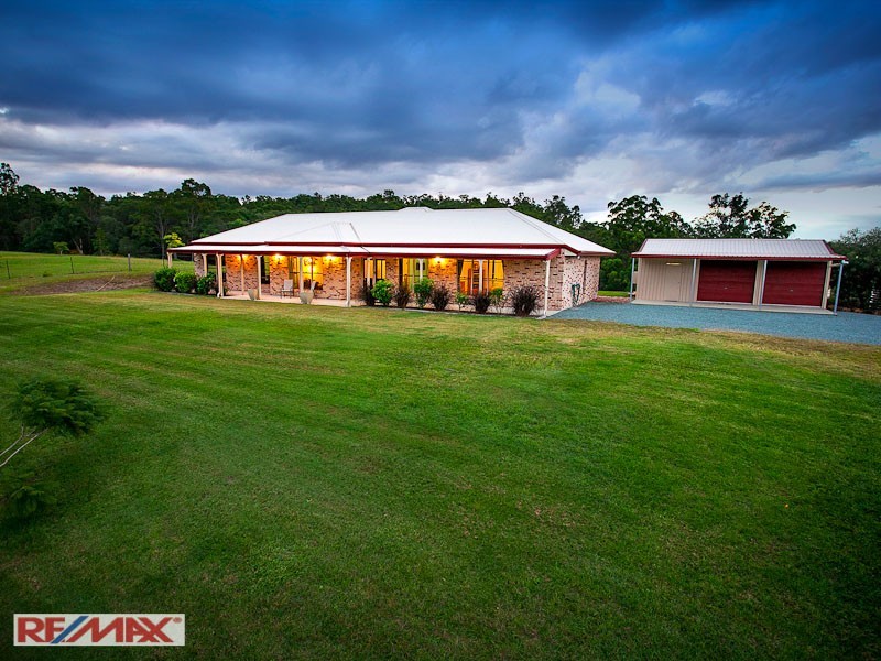 12 Brownlow Court, Cashmere QLD 4500