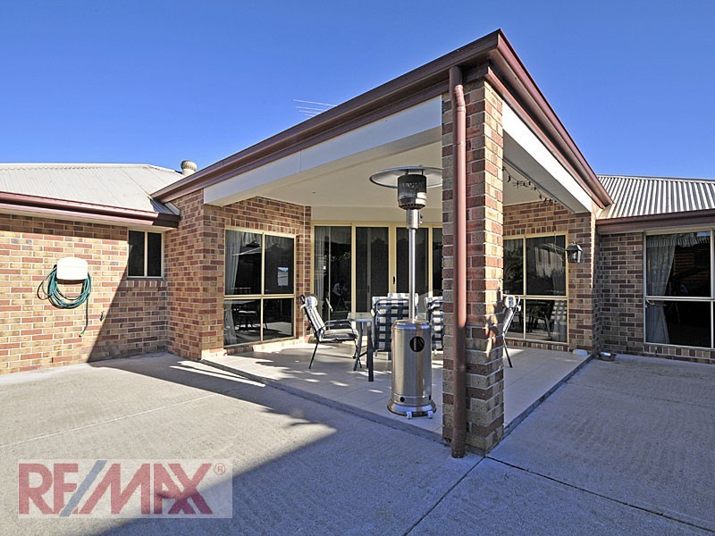 4 Starina Ct, Eatons Hill QLD 4037