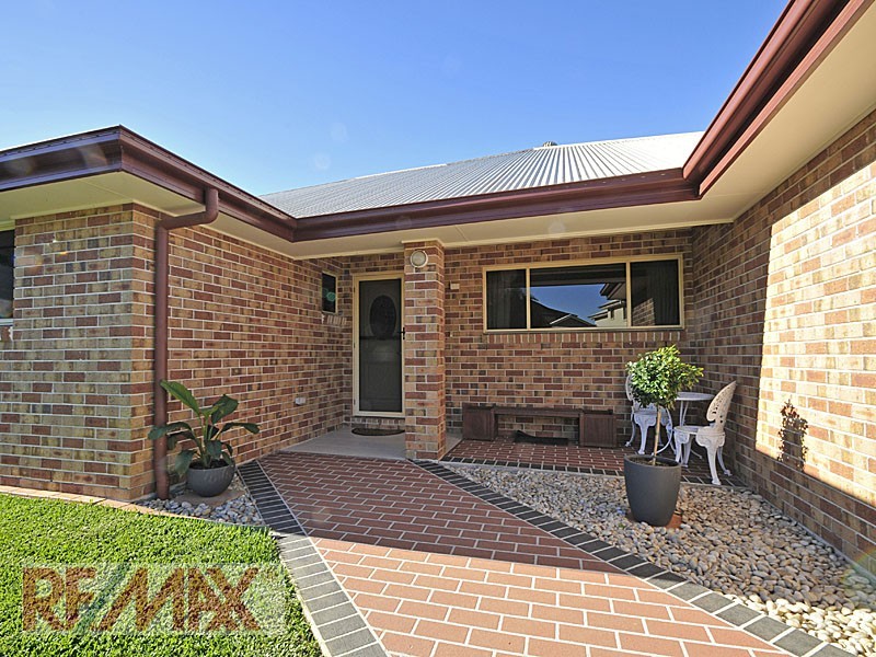 4 Starina Ct, Eatons Hill QLD 4037
