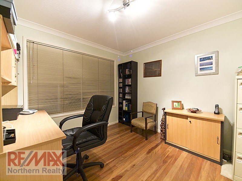 11 Lowan Street, Warner QLD 4500