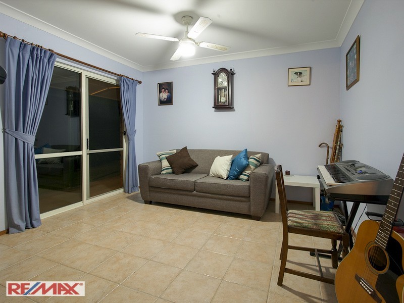 16 Boland Court, Eatons Hill QLD 4037