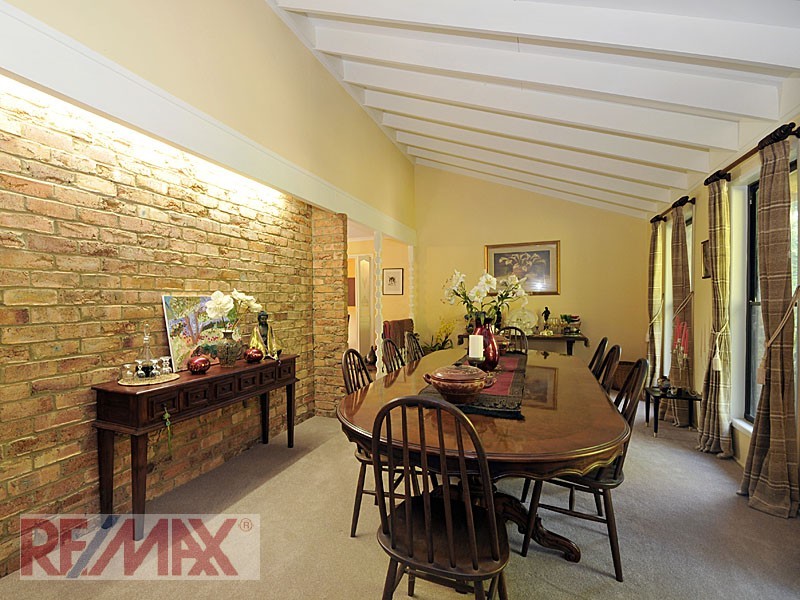 128 Bray Road, Lawnton QLD 4501