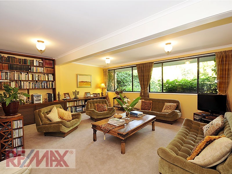 128 Bray Road, Lawnton QLD 4501