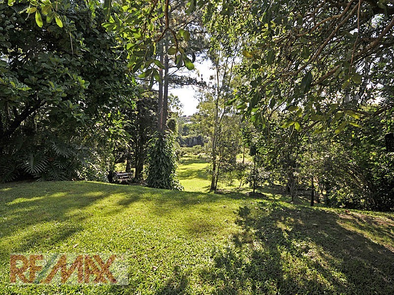 128 Bray Road, Lawnton QLD 4501