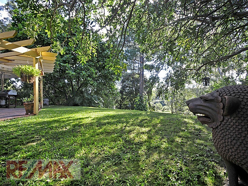 128 Bray Road, Lawnton QLD 4501