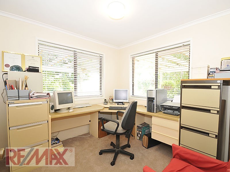 128 Bray Road, Lawnton QLD 4501