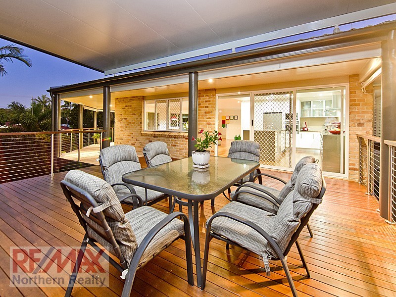 3 Dove Court, Albany Creek QLD 4035