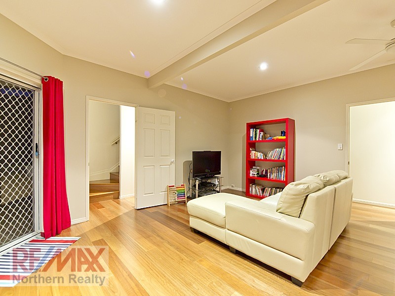 3 Dove Court, Albany Creek QLD 4035