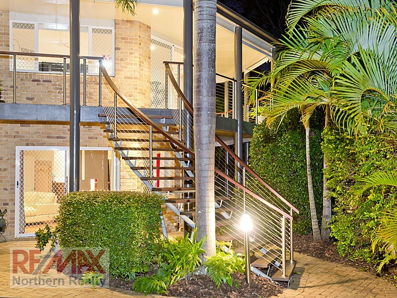 3 Dove Court, Albany Creek QLD 4035