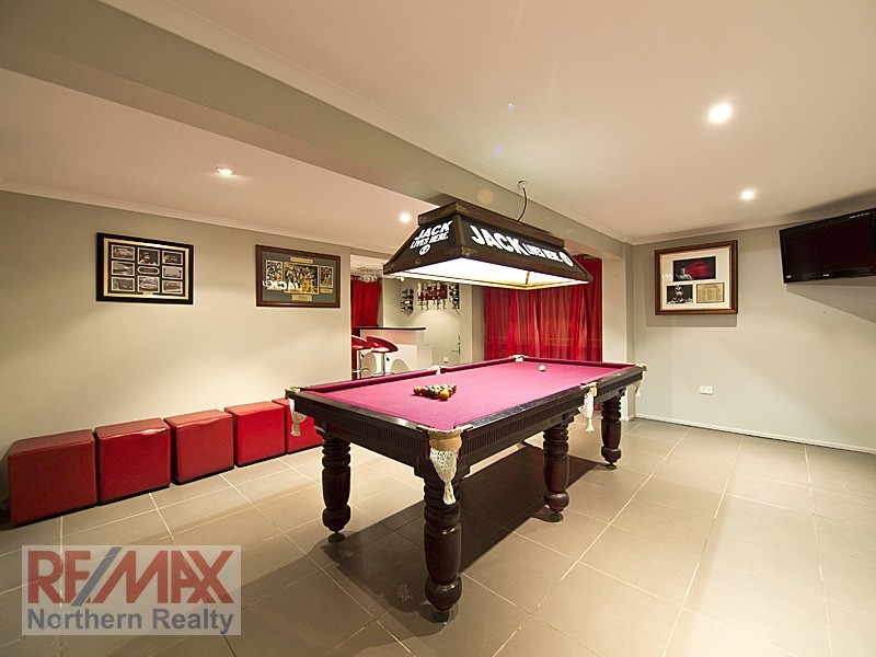 9 Doonside Pde, Brendale QLD 4500