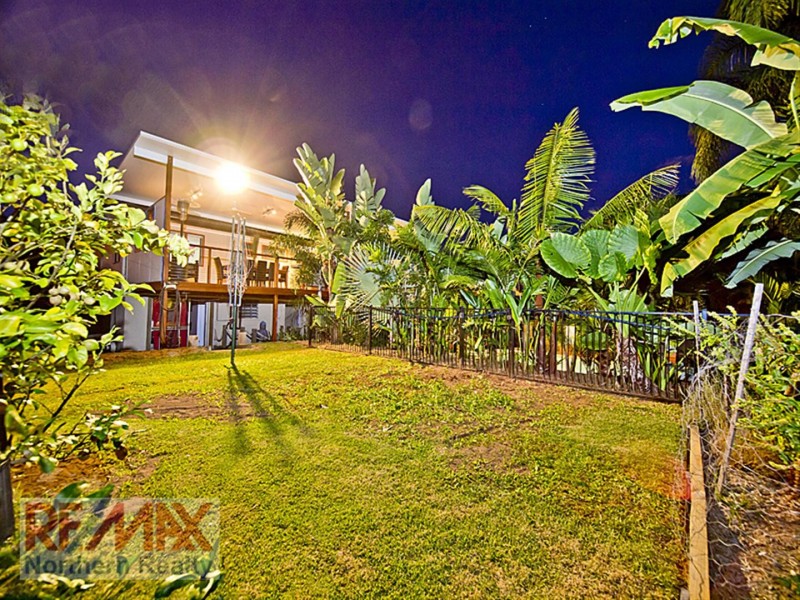 9 Doonside Pde, Brendale QLD 4500