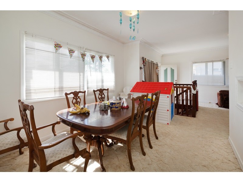 15 Windrest Avenue, Aspley QLD 4034