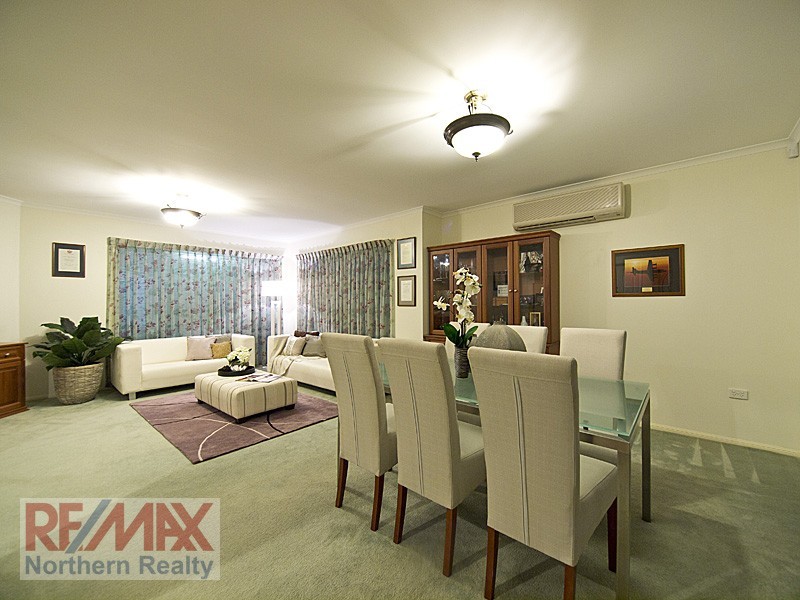 8 SILKYOAK WAY, Albany Creek QLD 4035