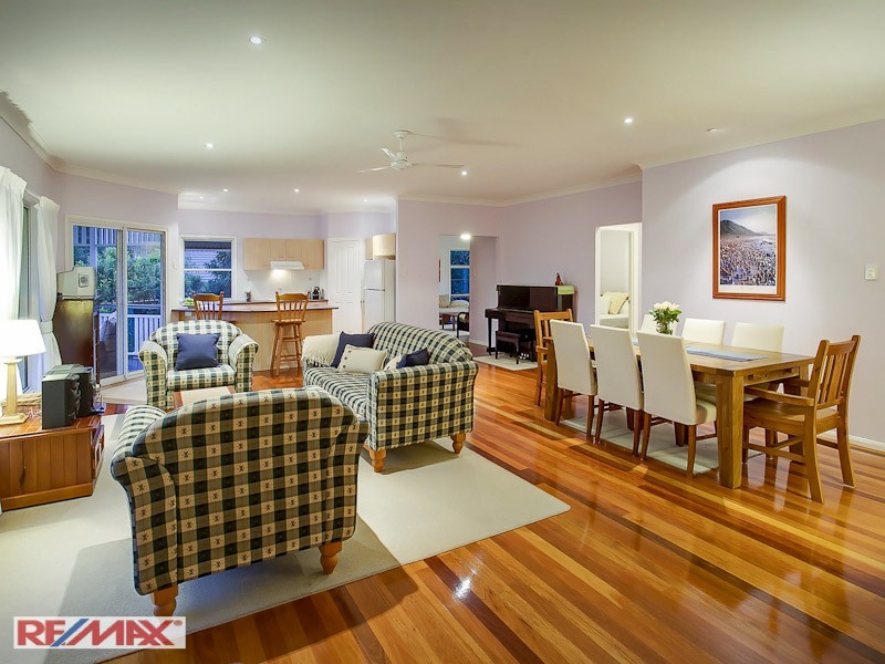 2 Tosca Street, Cashmere QLD 4500