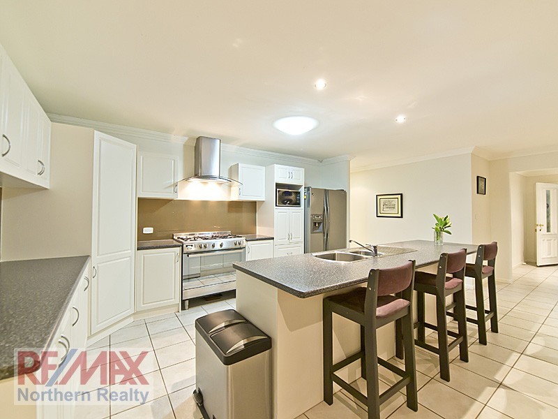 41 Lancewood Drive, Albany Creek QLD 4035