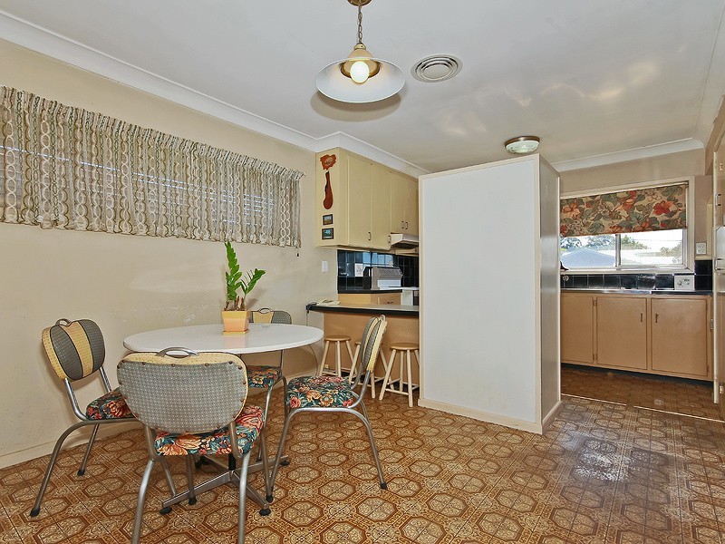 26 Pacific Street, Chermside West QLD 4032