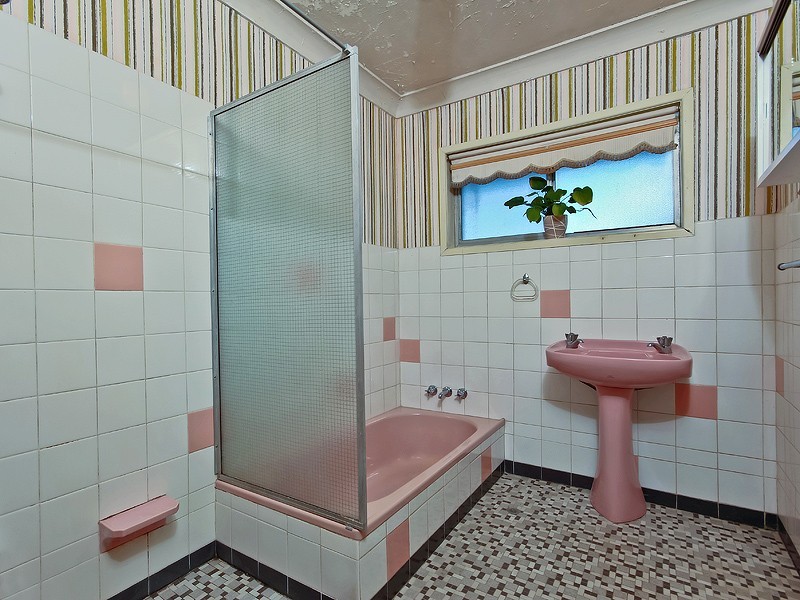 26 Pacific Street, Chermside West QLD 4032