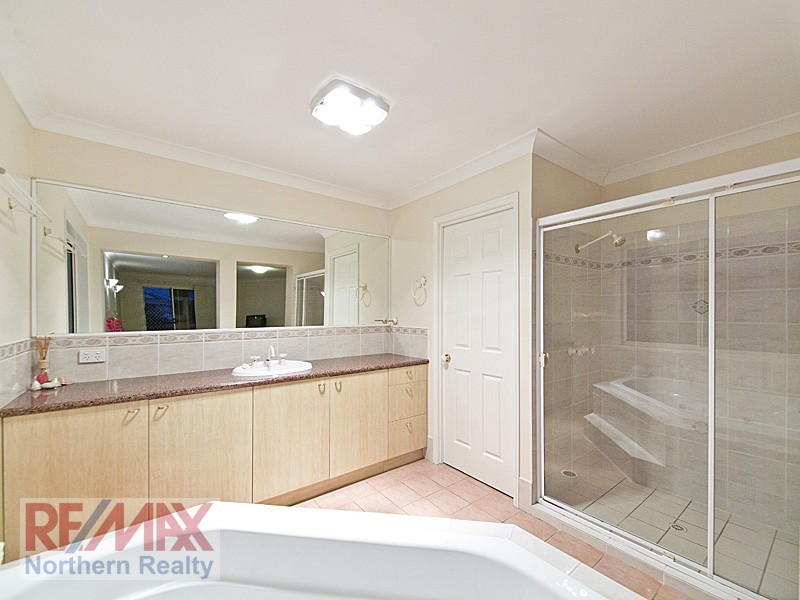 8 Corso Street, Eatons Hill QLD 4037