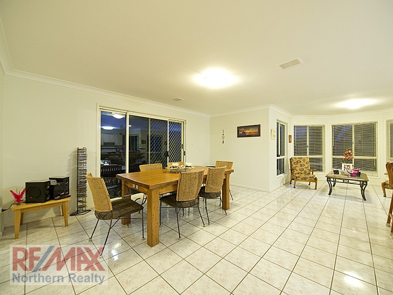 8 Corso Street, Eatons Hill QLD 4037