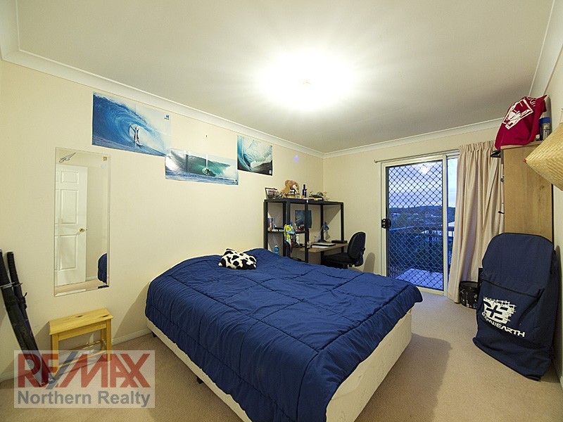 8 Corso Street, Eatons Hill QLD 4037