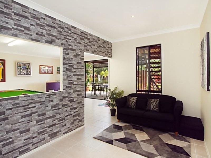 20 Pardalote Pl, Cashmere QLD 4500