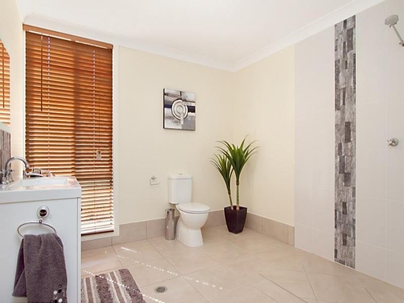 20 Pardalote Pl, Cashmere QLD 4500