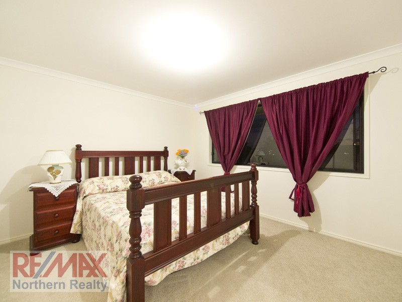 39 Hillary Dr, Warner QLD 4500