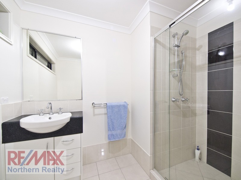 39 Hillary Dr, Warner QLD 4500