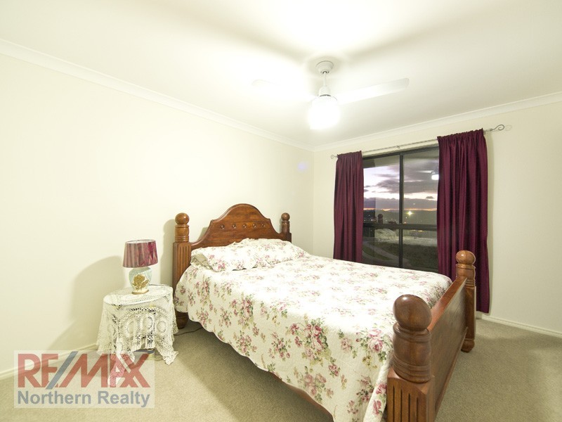 39 Hillary Dr, Warner QLD 4500